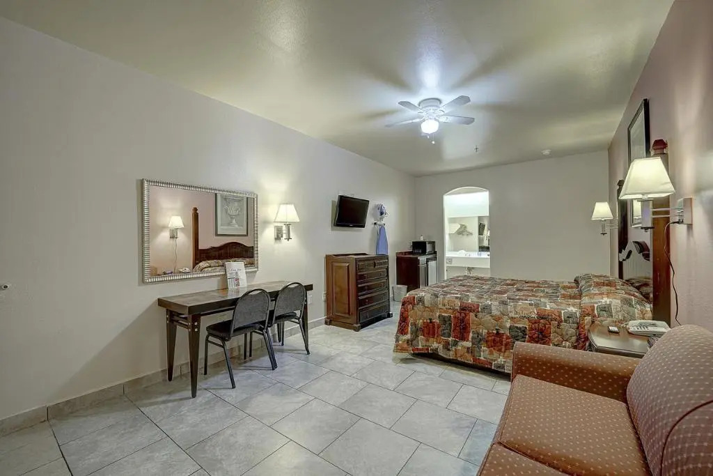 Casa Rosa Inn