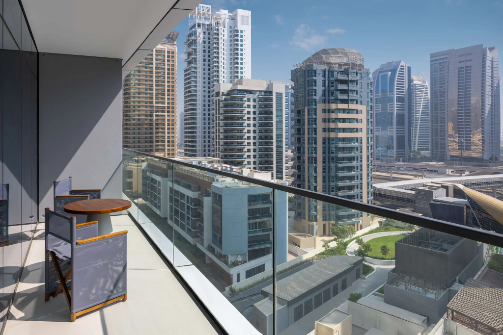 Vida Dubai Marina & Yacht Club