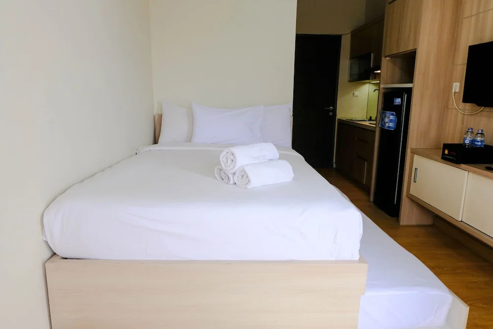 Good Deal Studio Room at Harvard Jatinangor Apartment