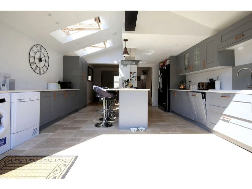 Modern, Chic 2BR Townhouse in Central Oxford