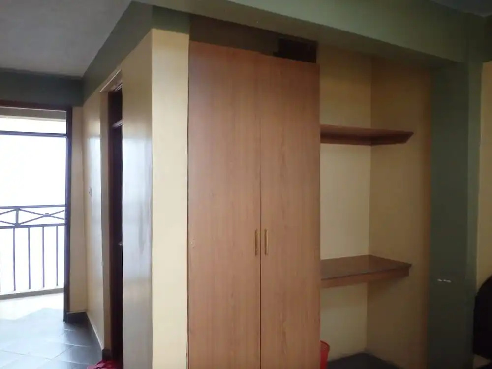 Mau Summit Hotel