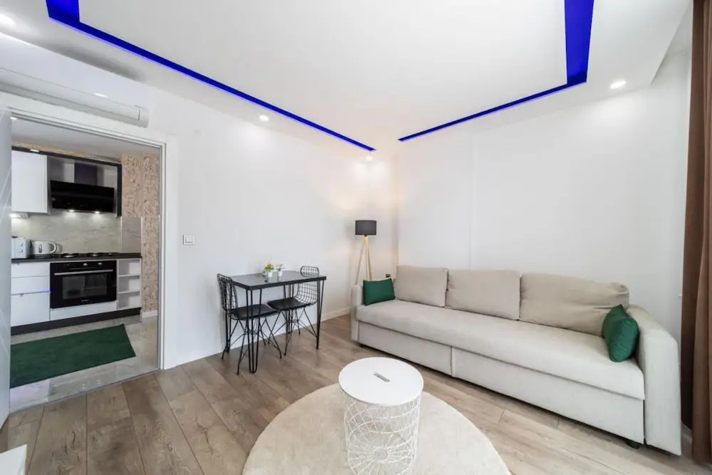 Modern and Central Home Near Beach in the Heart of Antalya
