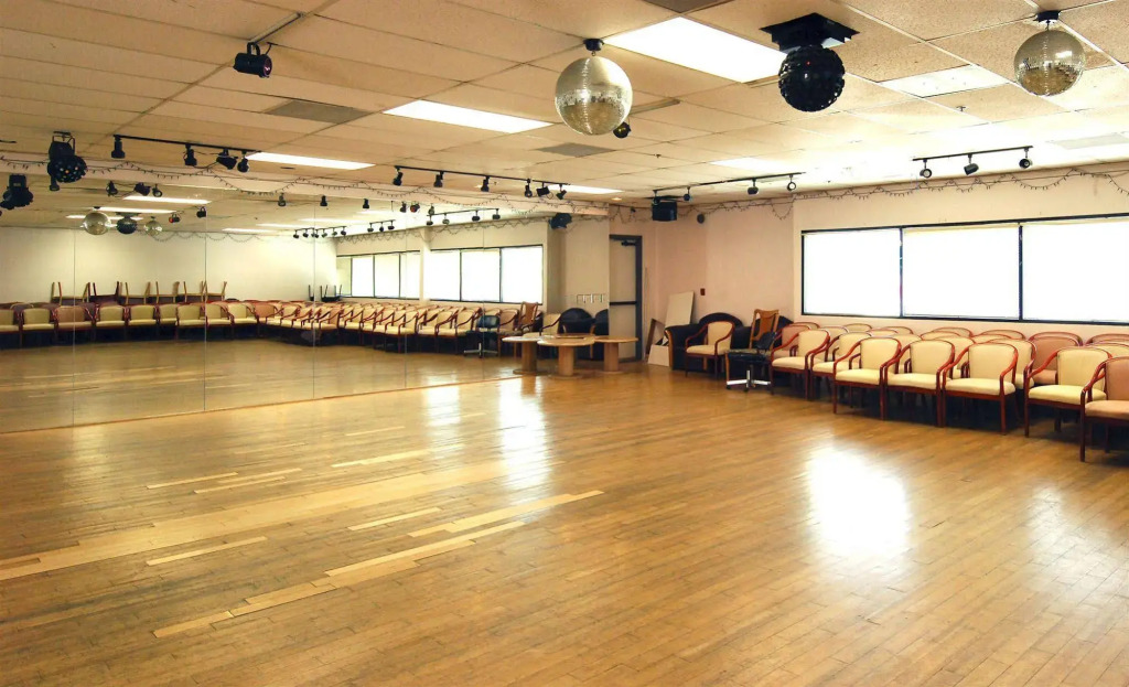Metro Plaza Hotel