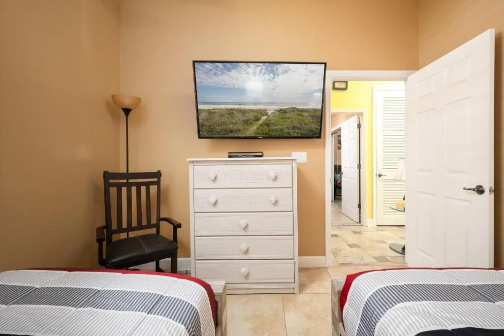933 Cinnamon Beach, 3 Bedroom, Sleeps 8, 2 Pools, Elevator, WiFi