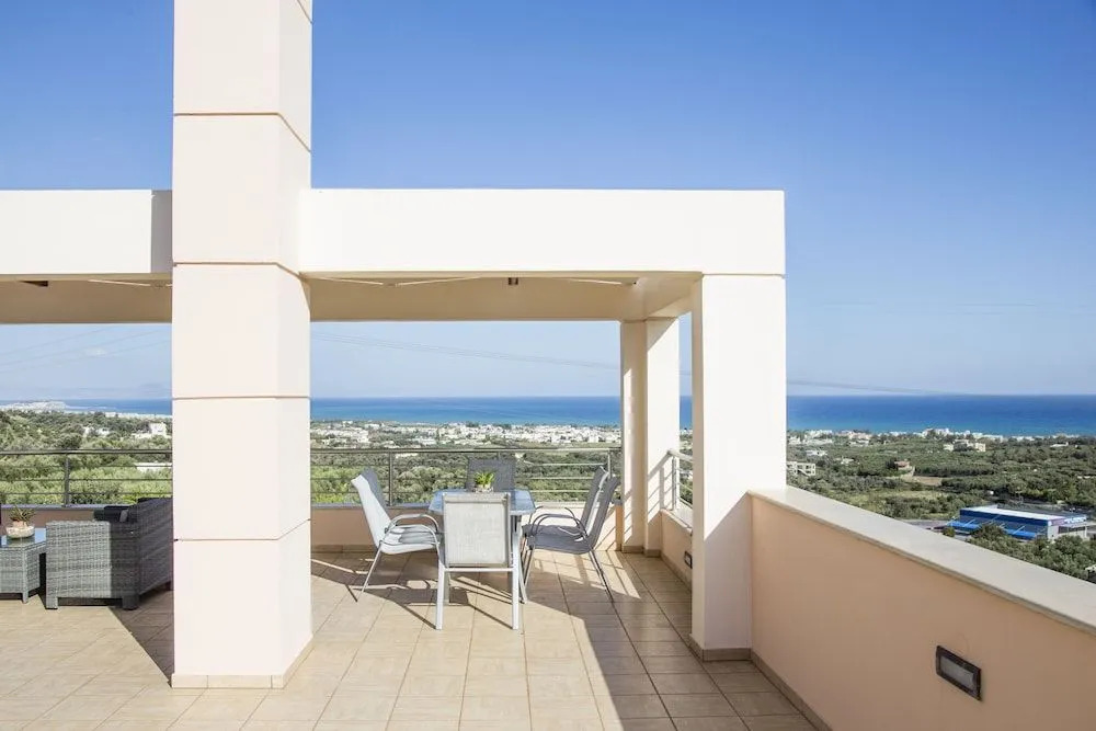 Villa Saint George