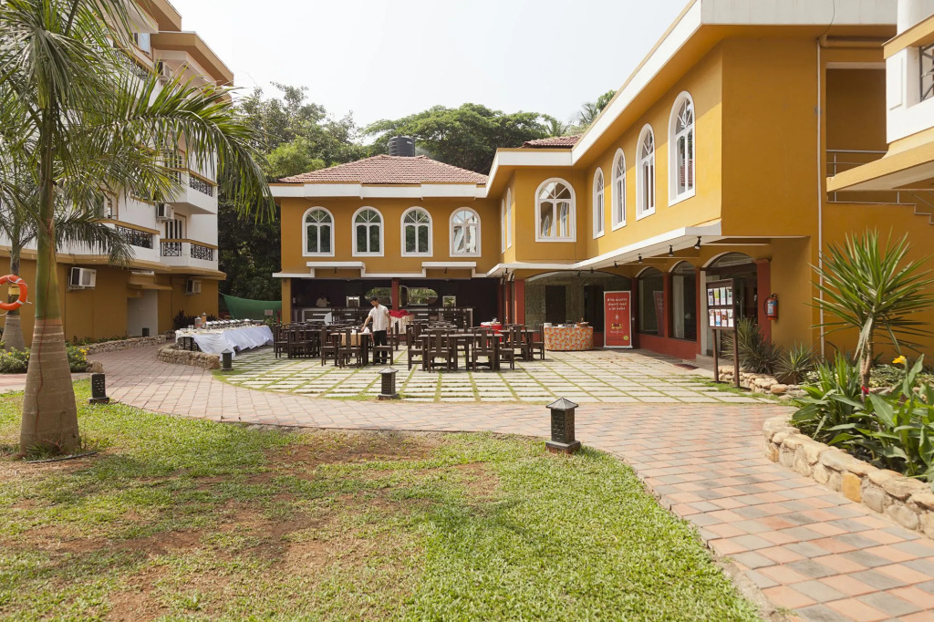 Crystal By Morpho Goa Villagio Resort