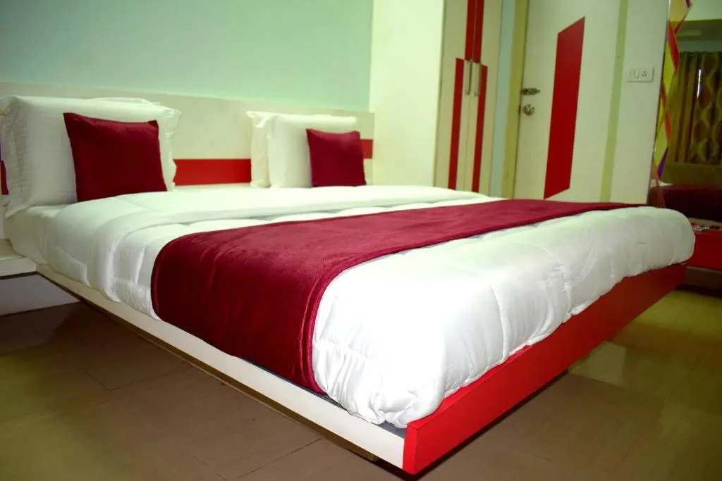Hotel Ashapura Palace