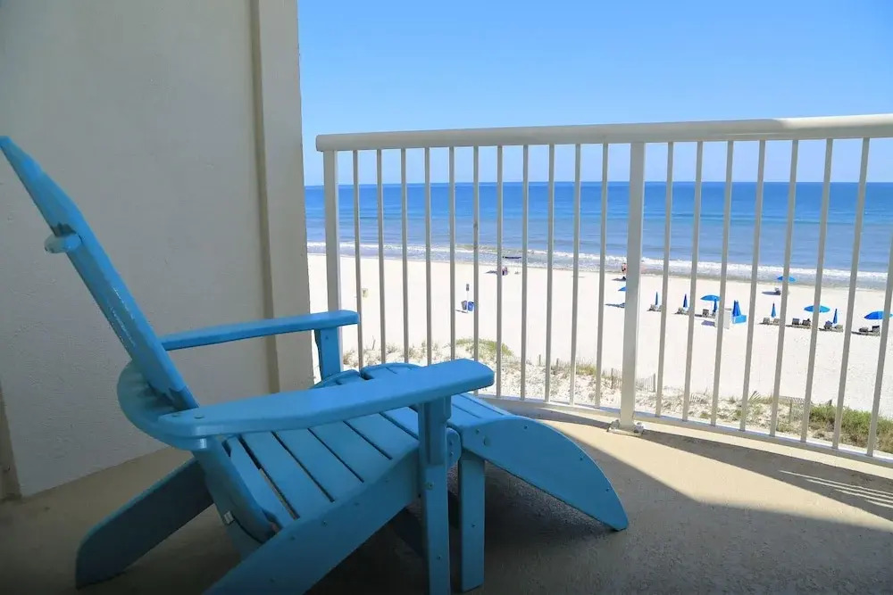Royal Palms 402 1 Bedroom Condo by RedAwning