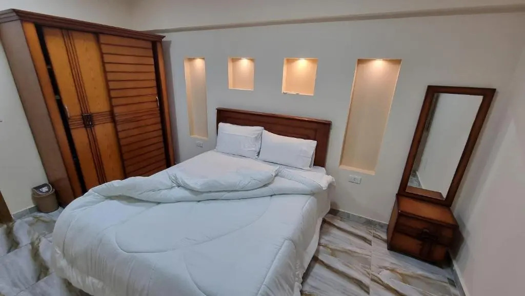 Alex sea view apartment - families only