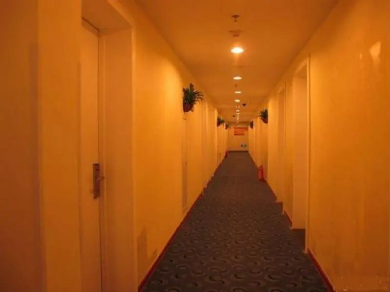 7 Days Inn Beijing South Railway Station Jiaomen West Subway Station Branch