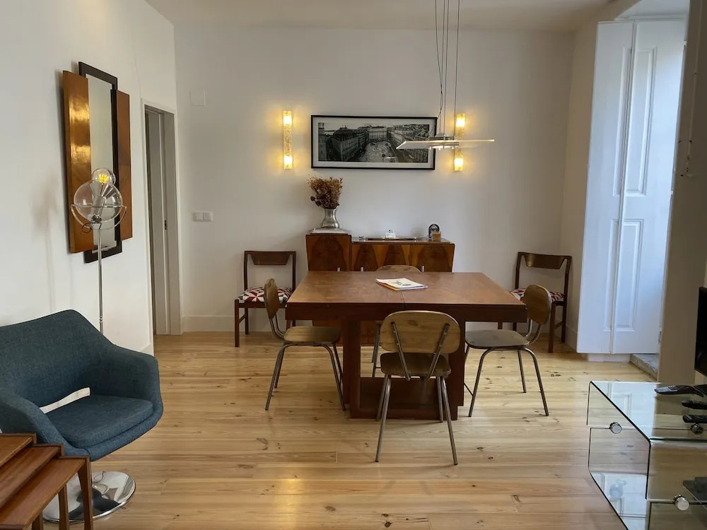 Casas na Portuguesa - Bica Chiado