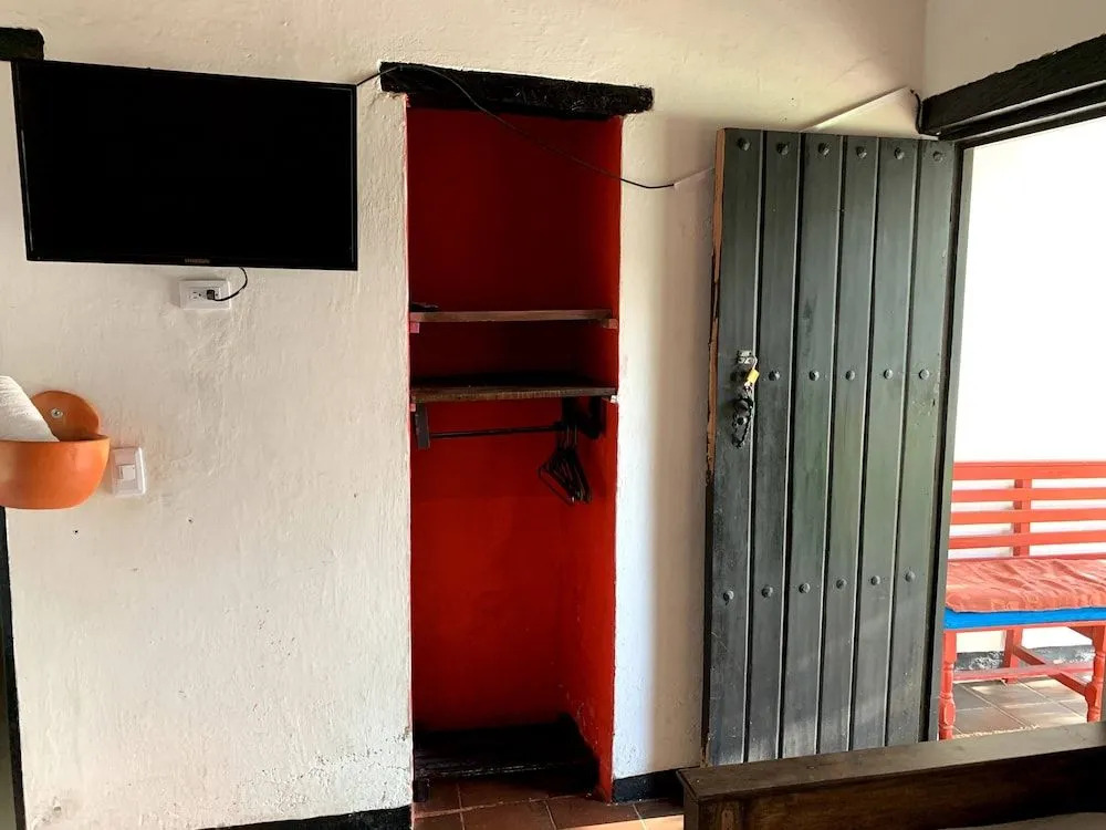 Alegria Hostel