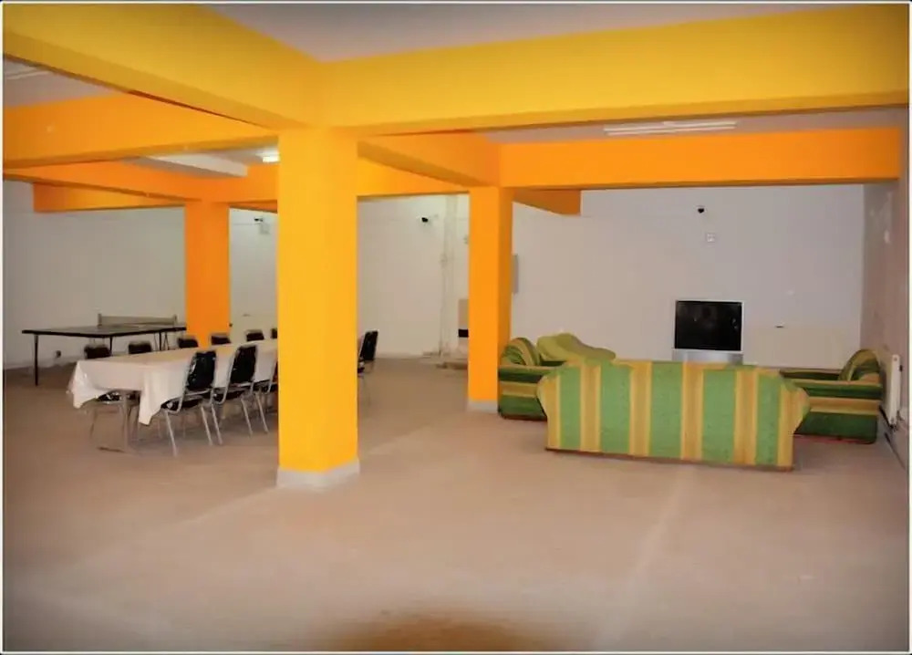 Komelion Hotel