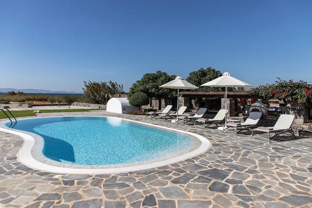 Aqua Breeze Villas on the beach