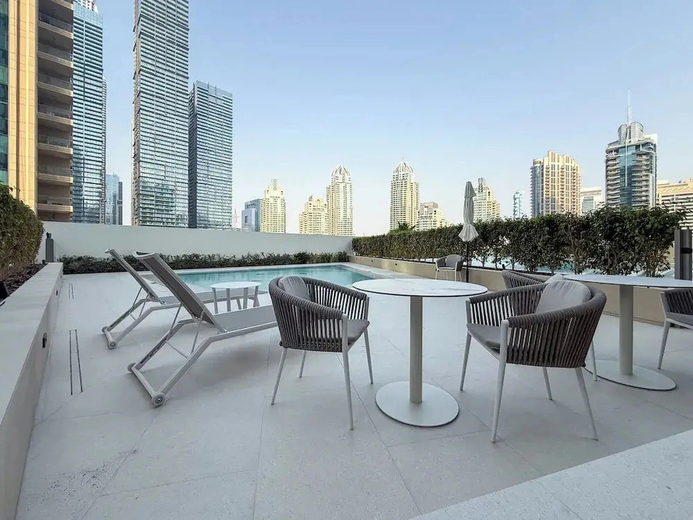 Luxury 1BR LIV Marina Modern Marina View