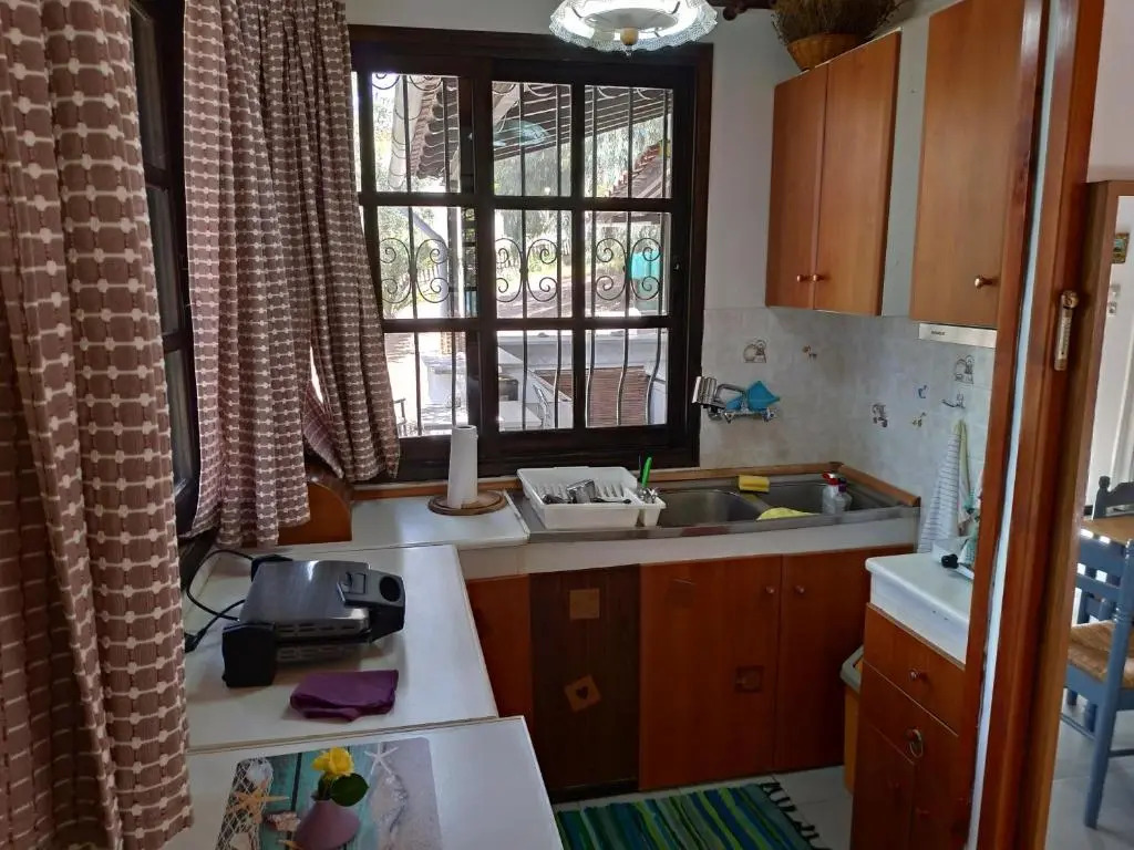 Persefoni house