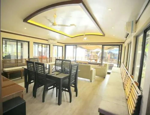 Dona House Boats at Alappuzha (Alleppey Backwaters)