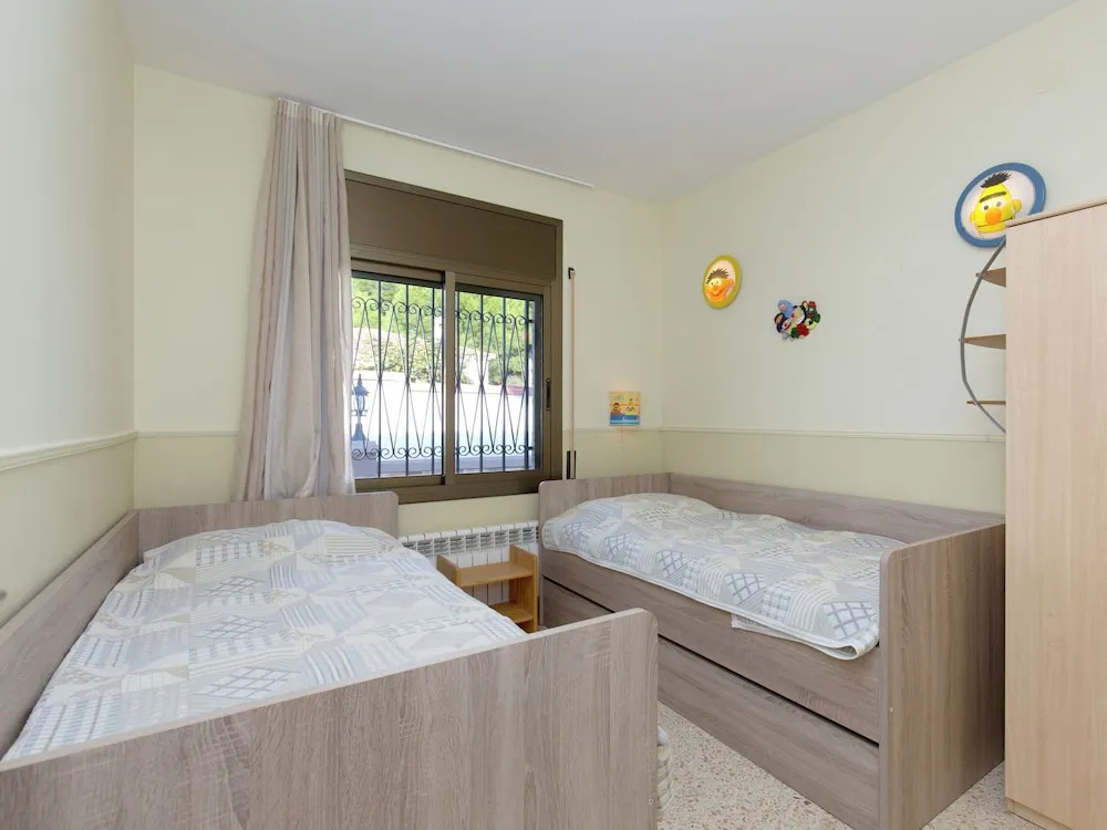 Holiday Home near Sea in Quiet Residential Area in Miami Playa