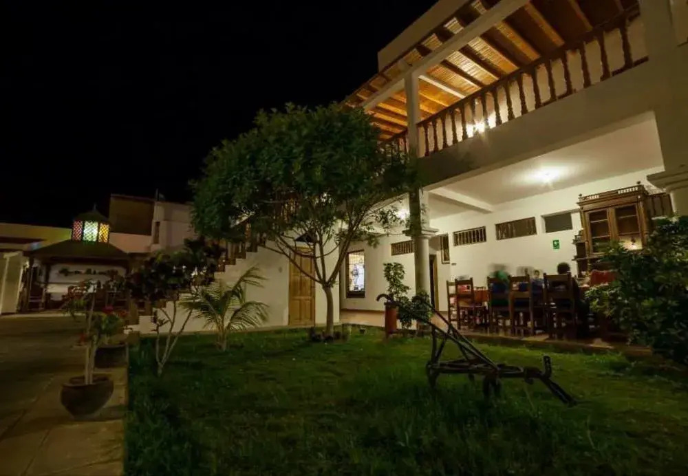 Hotel El Huarango