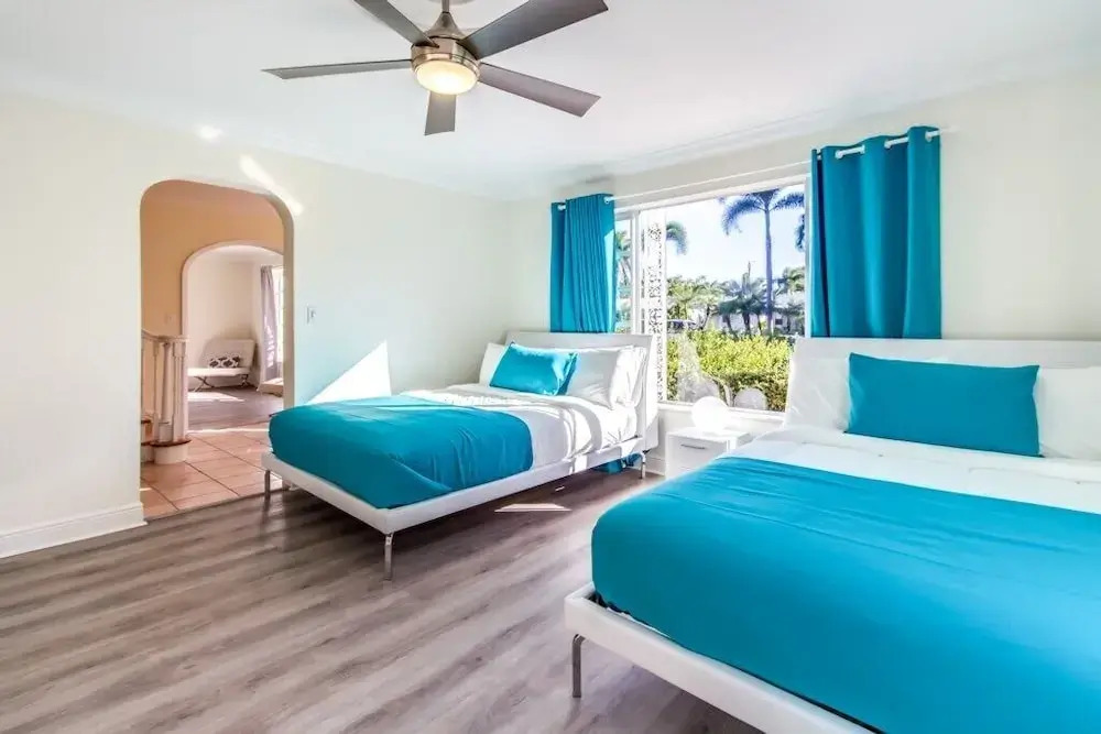 Hollywood Chateau - 7 Br Villa