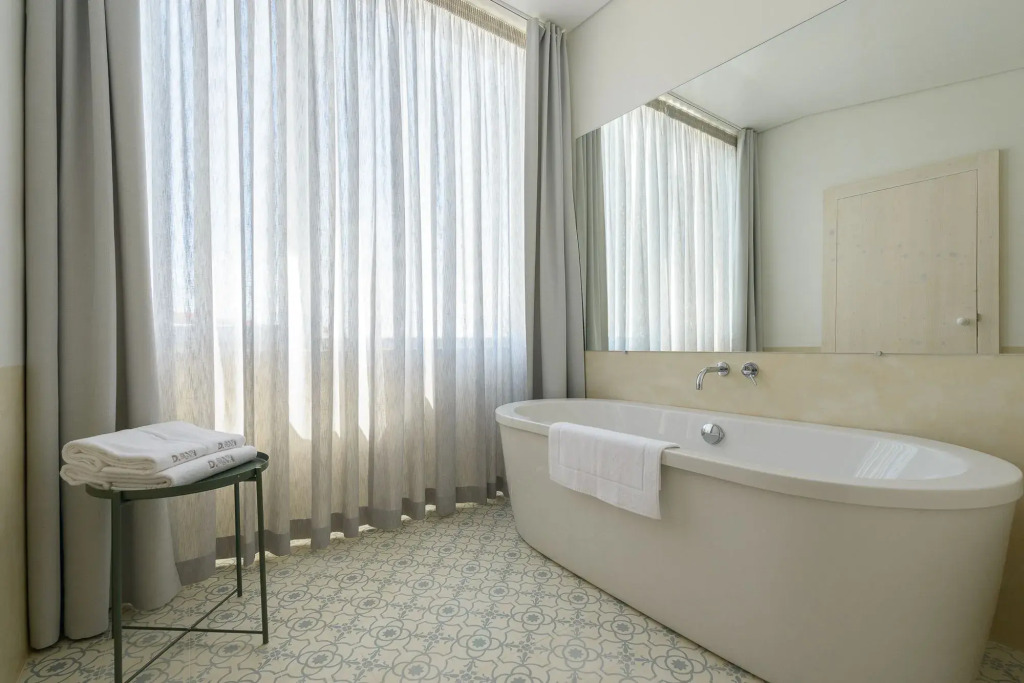 Dona Graca Lisbon Apartments
