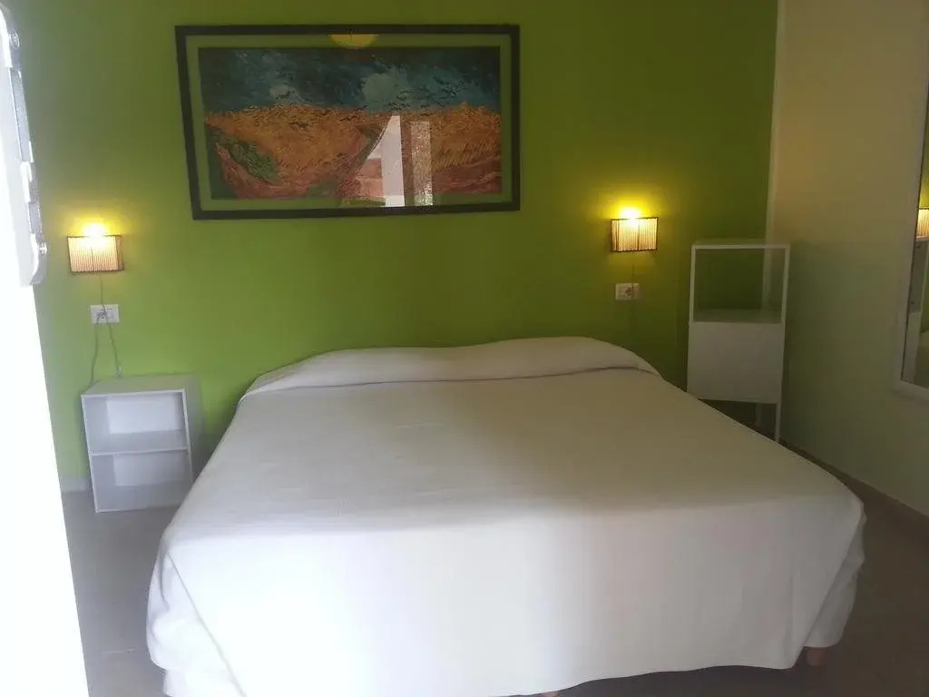 Cyrnea B&B
