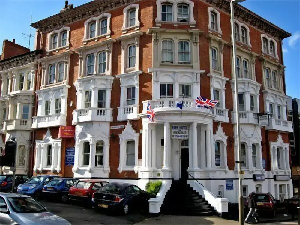 Victoria Hotel