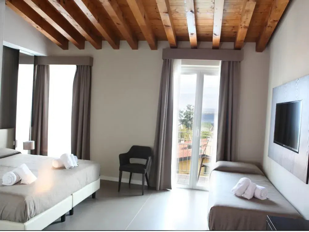 Hotel Armony