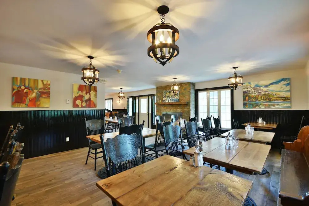 Sutton's Haven Inn