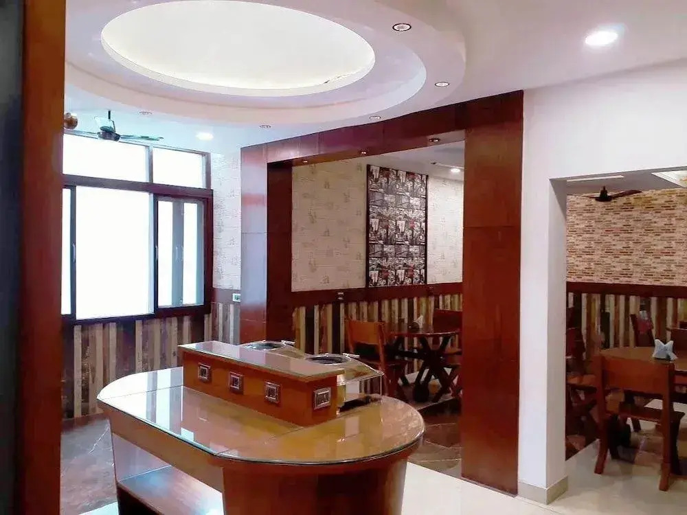 Hotel Ganga Azure