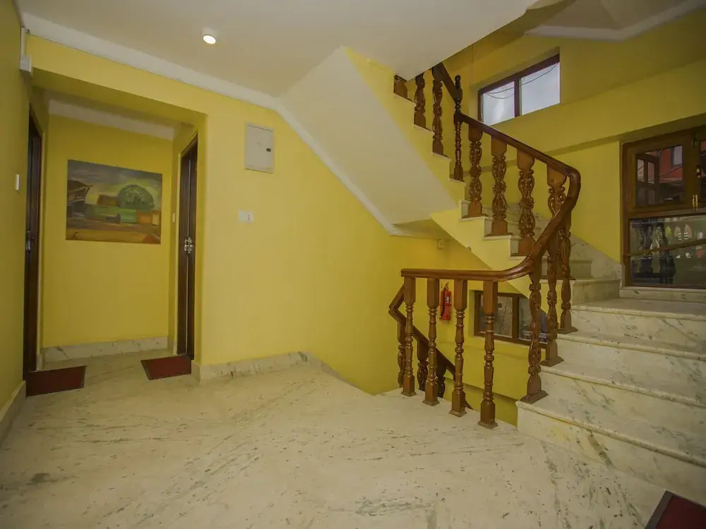 OYO 299 Hotel Sweet Home