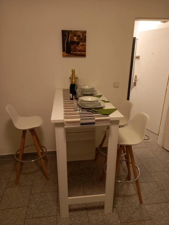 Apartment near downtown