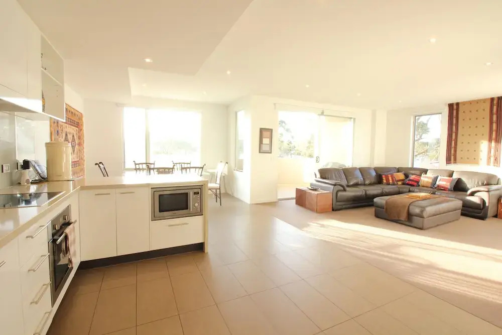 Rejuvenate San Remo - WiFi, Linen, Beach 200m, Family Friendly