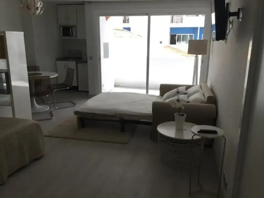 Banus Beach Studios