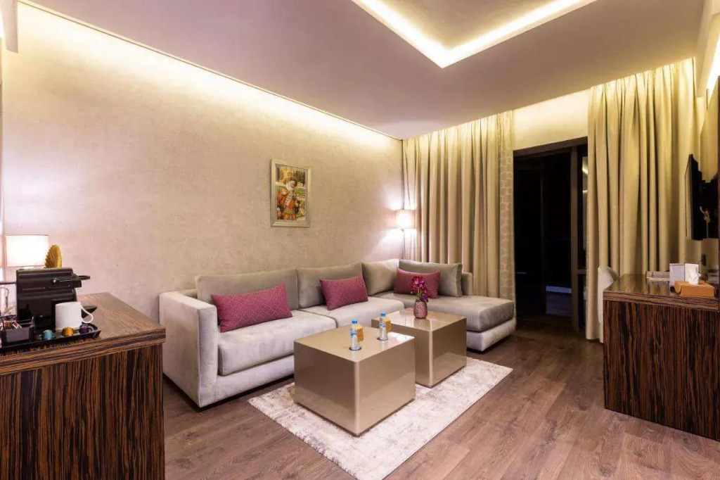 Nour Plazza Hotel
