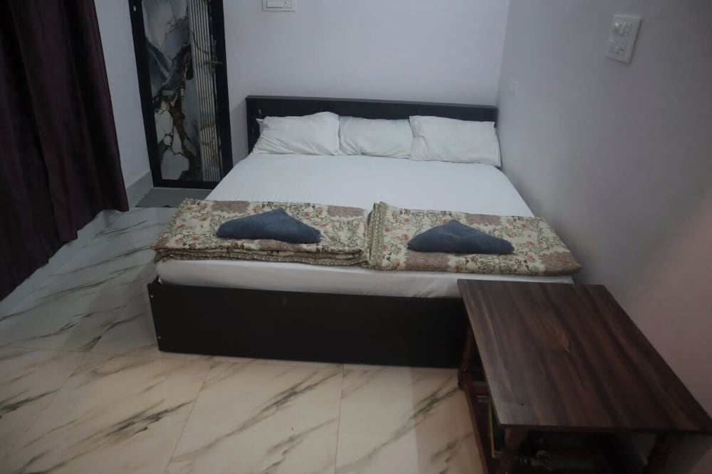 Silver Sand Beach Homestay
