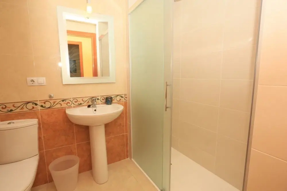 Apartamento Moderno Para 5 Personas en La Pineda