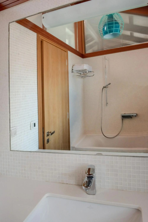 Sideratos Sea View City Apartment