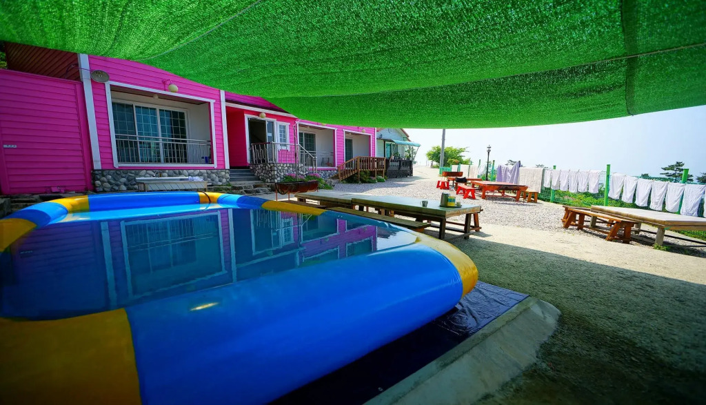 Buan Bada Poongkyung Pension
