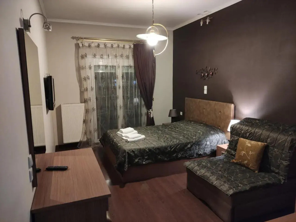 Paraliako Κaterina Lakefront - Biker Friendly Hotel