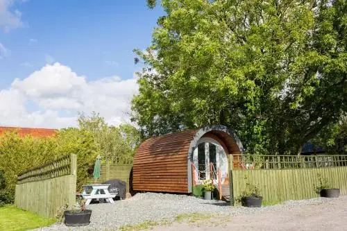 Buttles Luxury Glamping Pod