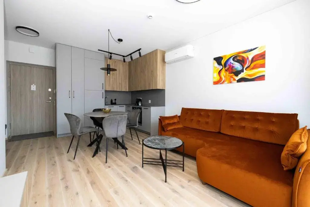 Magic Pines Apartment, By Cohost