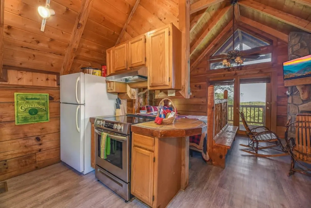 Cute Studio Cabin Views Private Hot Tub Relax