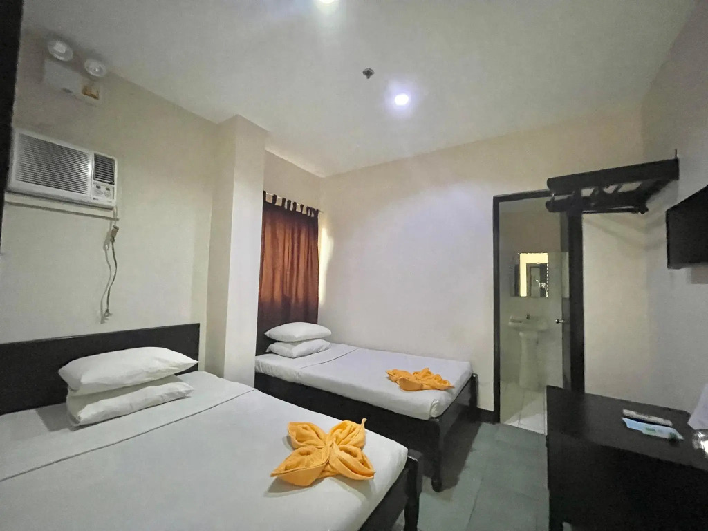 Boracay Travelodge Beach Resort