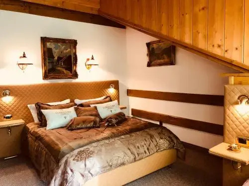 Golden Gapa River Luxury Penthouse 25