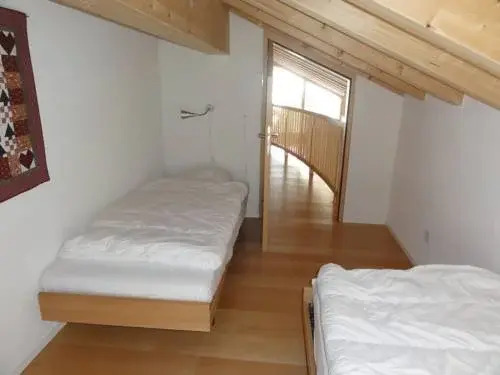 Bella Vista Mönch 12