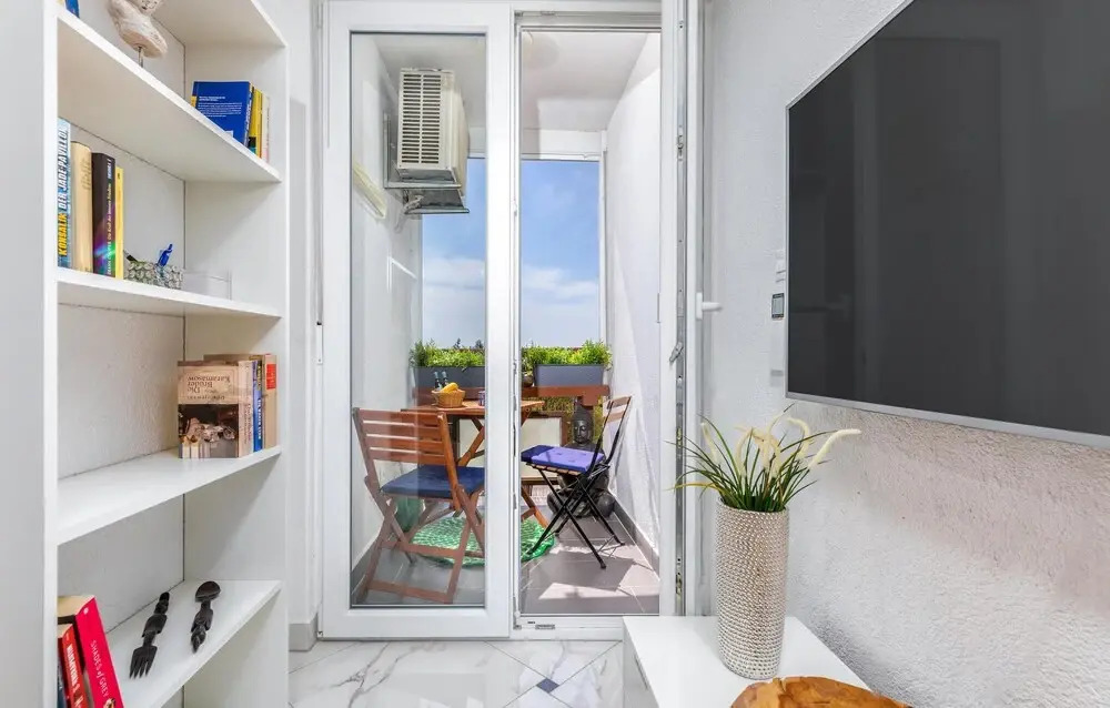 Amazing Apartment in Pula With Wifi and 1 Bedrooms