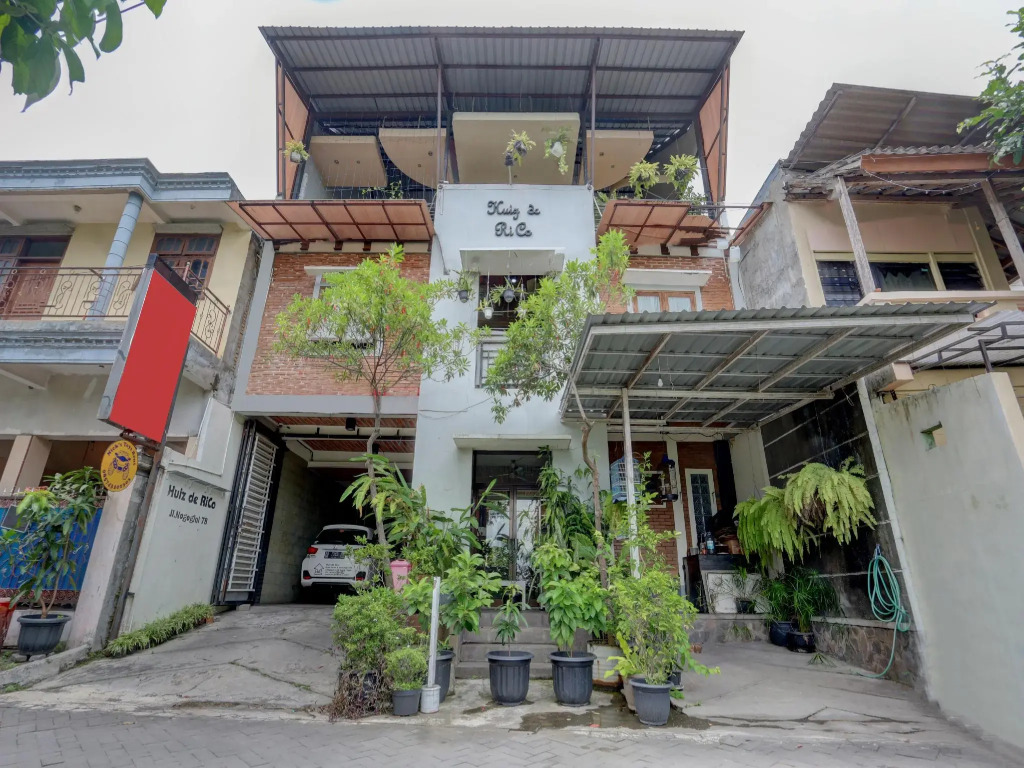 OYO 90681 Huiz De Rico Guesthouse