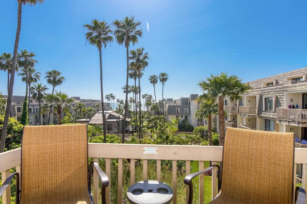 Pacific Palms