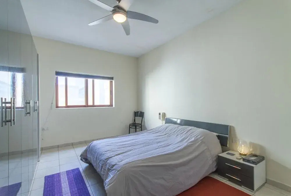 Well Located Townhouse & Courtyard Kalka